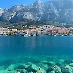 N&b Apartment Makarska