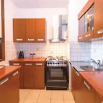 Apartment N&b *