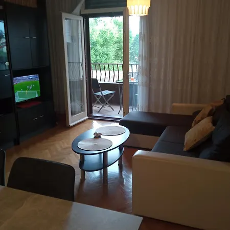 Apartment N&b