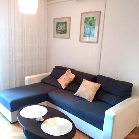 N&b Apartman Makarska