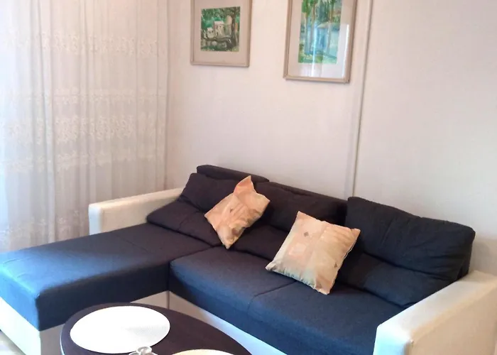 N&b Apartman Makarska