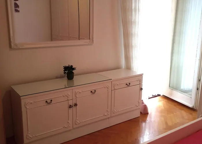 Apartman N&b Makarska